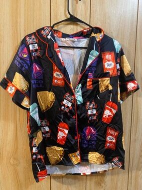 Taco Bell Black Short-Sleeve Button-Down Shirt